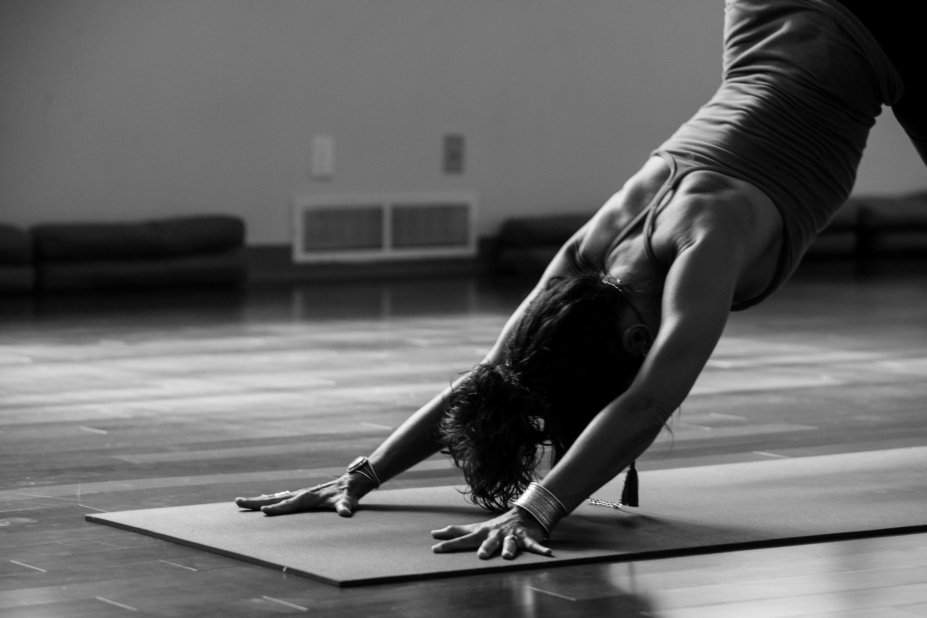 Charger la vidéo : Mieux connaitre le Kundalini Yoga